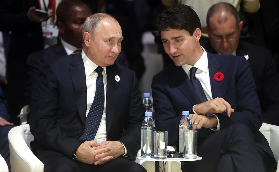 Read more about the article Trudeau gives Putin a thumbs up